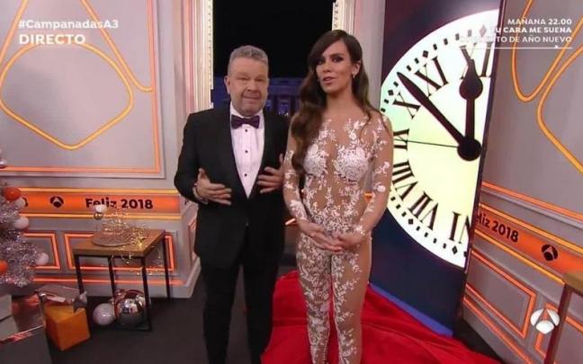 Alberto Chicote y Cristina Pedroche en las campanadas de 2018.