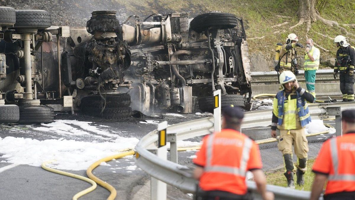 Accidente en el que falleció ayer en Orio un camionero de 51 años.