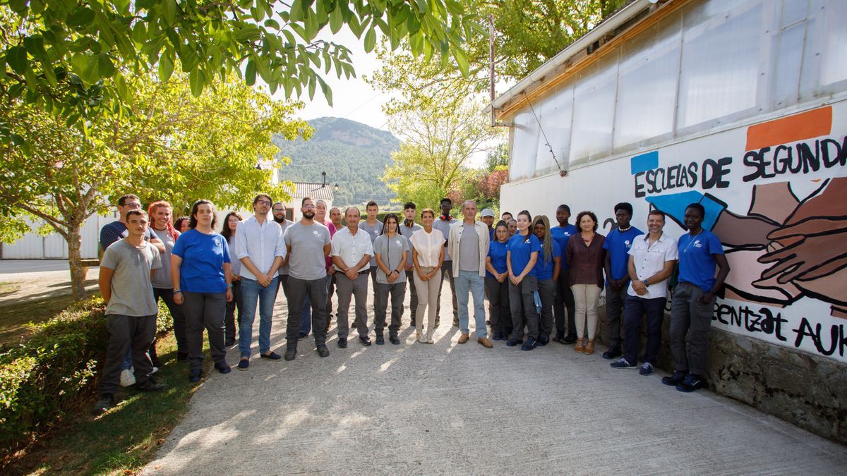 Chivite visita la Escuela Taller de la Fundación Ilundain