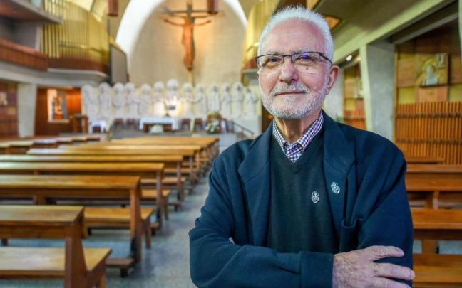 El padre Román se despide de la parroquia San Felicísimo de Deusto tras 23 años de labor social El padre Román se despide de la parroquia San Felicísimo de Deusto tras 23 años de labor social