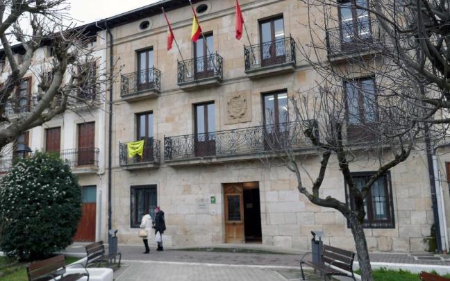 Exterior del Ayuntamiento de Altsasu.