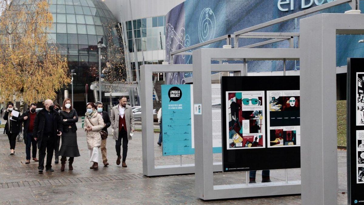 Exposición en el centro comercial El Boulevard