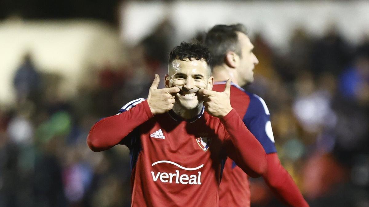 Rubén García marcó un gol magnífico y lo celebró con su mejor cara.