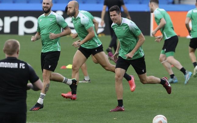 Entrenamiento del Omonia Nicosia en Anoeta este miércoles