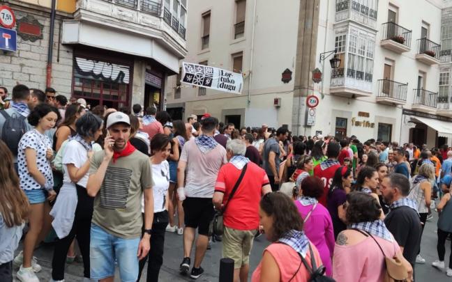 Ambiente de la 'Kutxi' tras el txupinazo