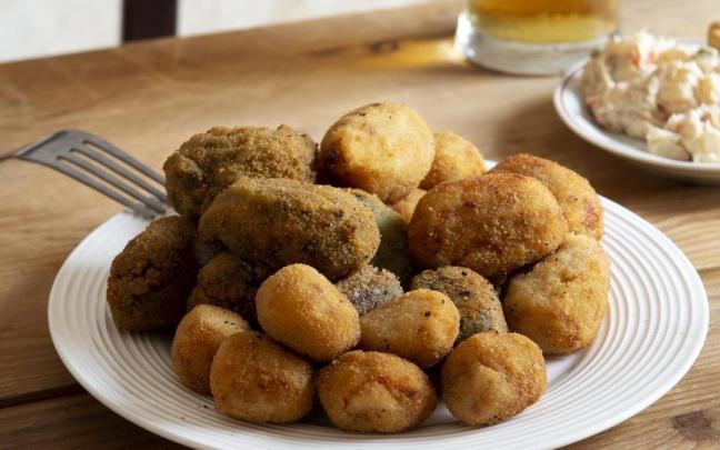 La mujer introdujo un psicotrópico en una croqueta para intoxicar a su expareja.