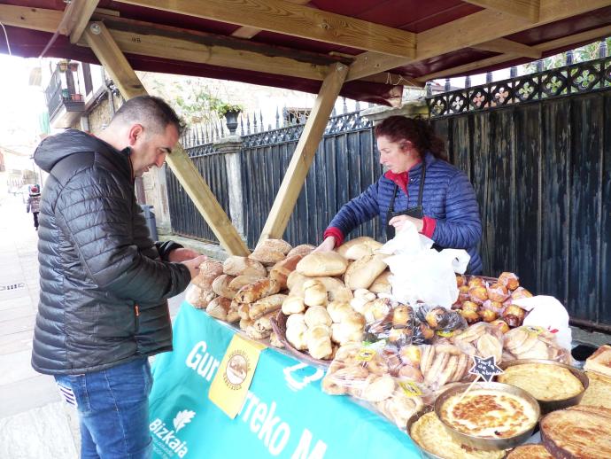 El 5 de septiembre se organizará una feria con productos como pan.