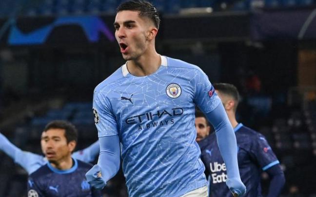 Ferran Torres militaba hasta la fecha en el Manchester City. Ferran Torres militaba hasta la fecha en el Manchester City.