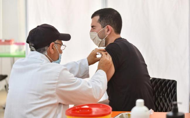 Investigaciones relacionan la infección por covid en los hombres con la mala calidad del esperma y otras disfunciones reproductivas. Investigaciones relacionan la infección por covid en los hombres con la mala calidad del esperma y otras disfunciones reproductivas.