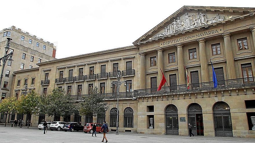 Sede del Gobierno de Navarra en la avenida de Carlos III de Pamplona. | FOTO: JAVIER BERGASA