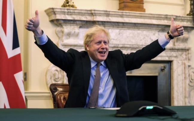 Boris Johnson ha tenido que pedir disculpas a los británicos por las fiestas en su residencia. Boris Johnson ha tenido que pedir disculpas a los británicos por las fiestas en su residencia.
