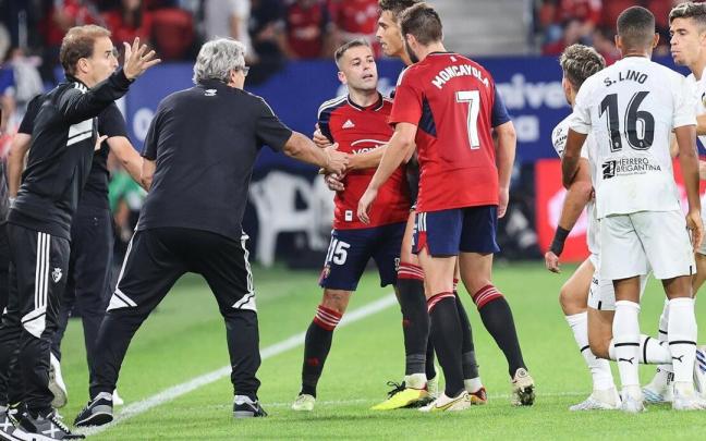 Rubén Peña, en el momento de ser expulsado el viernes.