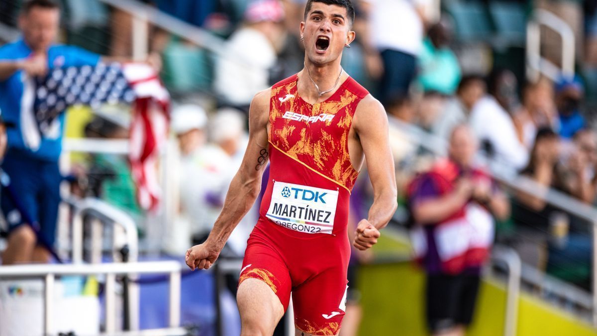 Asier Martínez, medalla de bronce en la final de 110 metros vallas de atletismo durante el Campeonato del Mundo de atletismo al aire libre