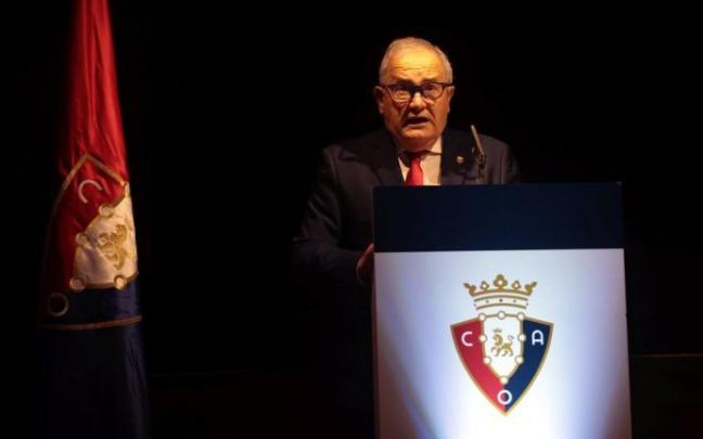 Sabalza, durante su intervención en la asamblea de socios compromisarios Sabalza, durante su intervención en la asamblea de socios compromisarios