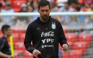 Leo Messi, entrenando con Argentina en San Mamés.