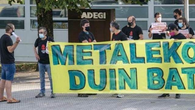 Concentración sindical para reclamar la actualización del convenio del Metal en Gipuzkoa. Concentración sindical para reclamar la actualización del convenio del Metal en Gipuzkoa.