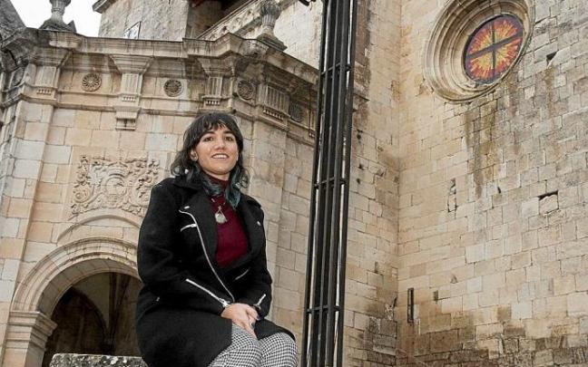 "A cuenta de una herencia tuve que llamar a la Guardia Civil por una pelea entre dos hermanos"begoña vallejoNotaria de Agurain