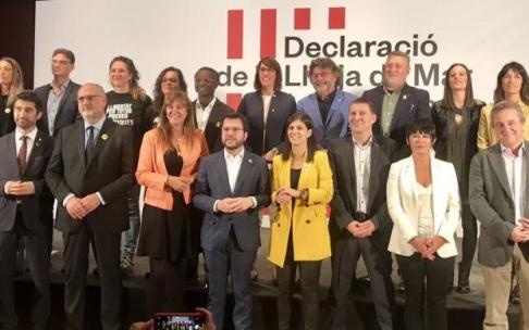 Representantes de los partidos firmantes de la Llotja de Mar Representantes de los partidos firmantes de la Llotja de Mar