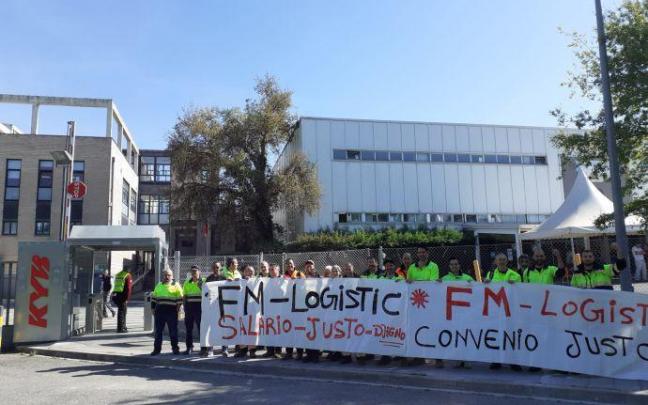 La plantilla de FM Logistic, en la factoría de Kybse en Ororbia. La plantilla de FM Logistic, en la factoría de Kybse en Ororbia.