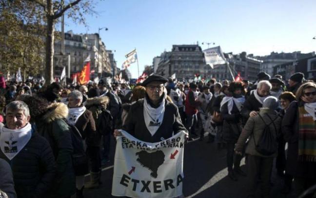 El Foro Social ha denunciado el "bloqueo" a la progresión de grado para los presos de ETA. El Foro Social ha denunciado el "bloqueo" a la progresión de grado para los presos de ETA.
