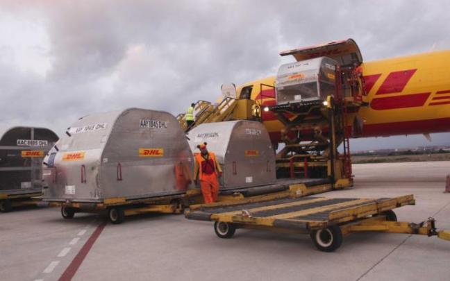Un avión de DHL