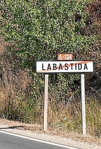 Cartel de Labastida. Foto: P.J. P.