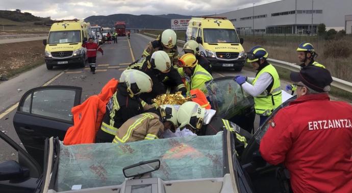 Actuación de Bomberos ajena a esta información.