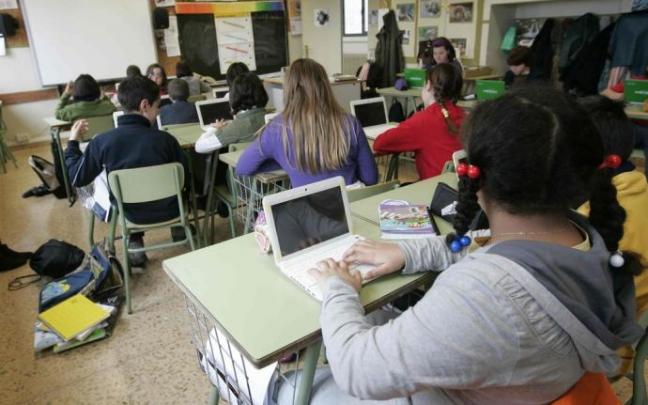 El acuerdo alcanzado por el Departamento de Educación y una amplia mayoría de los sindicatos –Steilas, LAB, CCOO y UGT– refuerza el inglés en edades tempranas