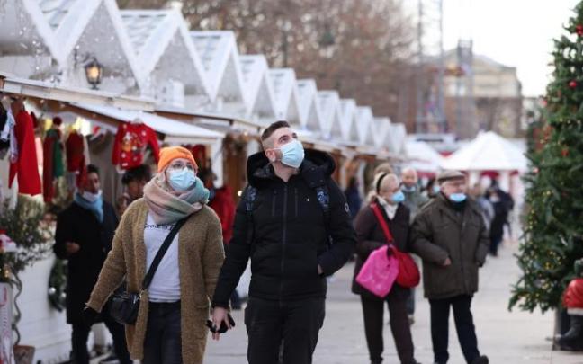 Mercado de Navidad en París. Mercado de Navidad en París.