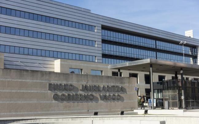 El Gobierno vasco aplicará la subida salarial del 2% a sus funcionarios El Gobierno vasco aplicará la subida salarial del 2% a sus funcionarios