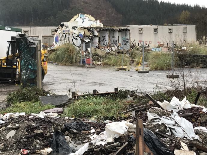 La parcela de Gorosibai llegó a estar en un evidente estado de abandono y suciedad.