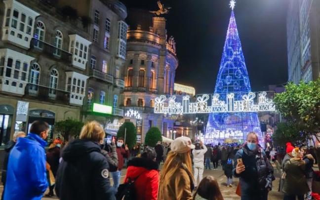 Ambiente en las calles y establecimientos de Vigo,