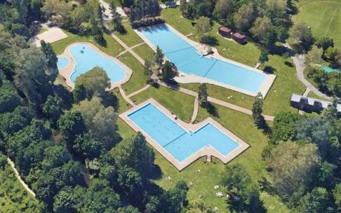 Vista panorámica de las piscinas de Gamarra.