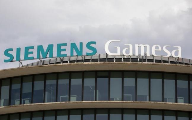 Fachada de las instalaciones de Siemens Gamesa en Sarriguren. Fachada de las instalaciones de Siemens Gamesa en Sarriguren.