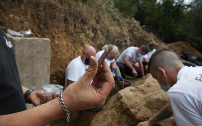 Restos bélicos hallados en Eperlanda II.