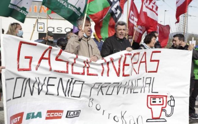 Protesta del personal de gasolineras este jueves