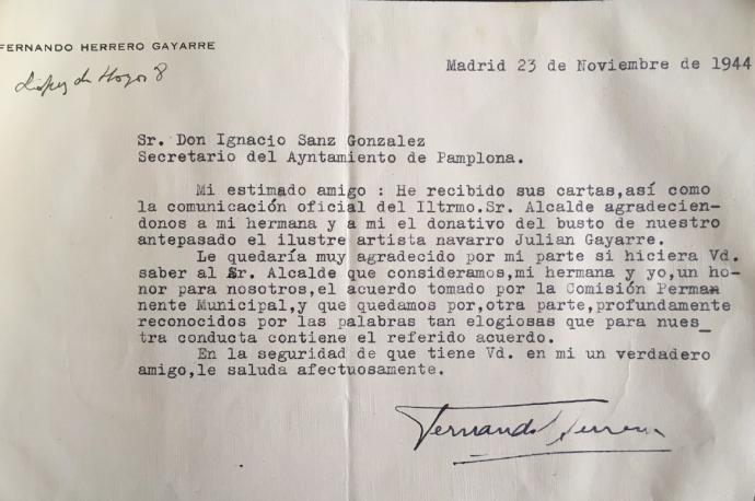 Carta del Ayuntamiento agradeciendo en 1944 la donación del busto