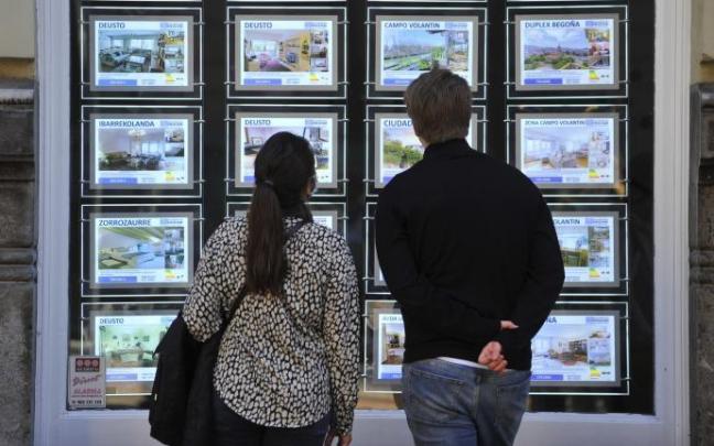 El Gobierno vasco aumentará de 250 a 275 euros en 2022 las ayudas a jóvenes para el alquiler de viviendas El Gobierno vasco aumentará de 250 a 275 euros en 2022 las ayudas a jóvenes para el alquiler de viviendas