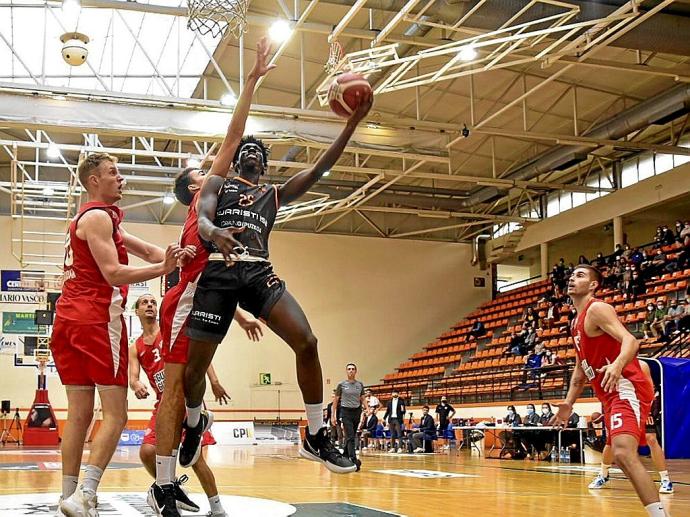 El Juaristi buscará hoy su primera victoria en la LEB Oro. Foto: Arnaitz Rubio