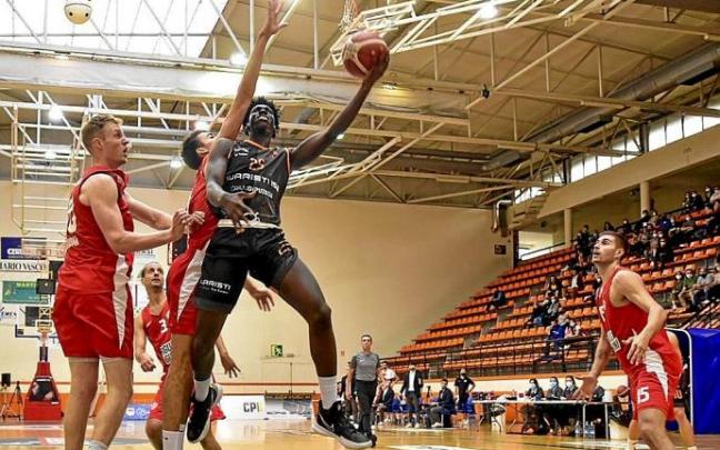 El Juaristi buscará hoy su primera victoria en la LEB Oro. Foto: Arnaitz Rubio