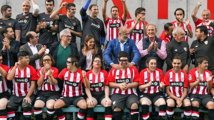 El equipo Genuine regresa a Lezama