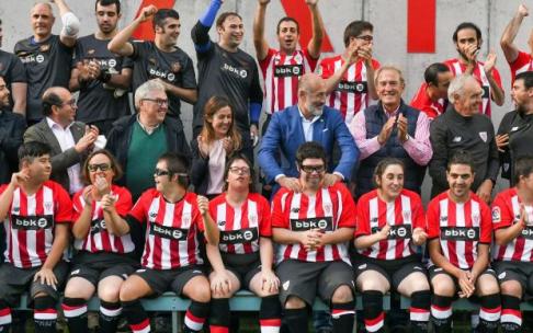 El equipo Genuine regresa a Lezama