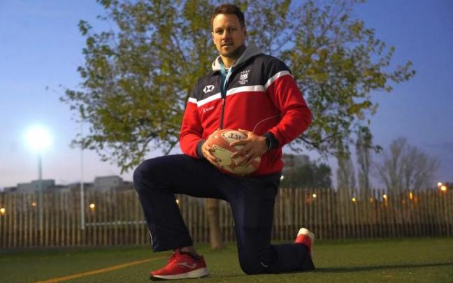 Brad Linklater, uno de dos entrenadores del Getxo Rugby Taldea, desvela que intentarán hacer valer la cantera de Fadura.