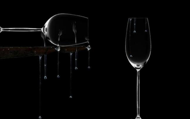 El brindar puede ser un acto de cariño o de maldad.