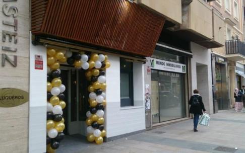 La Cervecería Solar abre sus puertas y amplía la oferta hostelera en la calle Rioja.