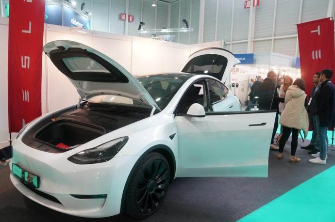 Un modelo de Tesla expuesto ayer en el congreso Go Mobility de Ficoba en Irun.