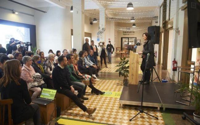 La consejera Itziar Gómez interviene durante la inauguración de la muestra 'Ideas que brotan'. La consejera Itziar Gómez interviene durante la inauguración de la muestra 'Ideas que brotan'.