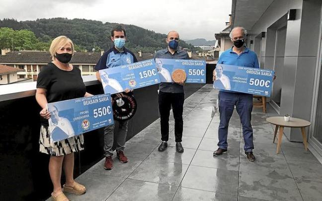 Elena Ruiz, Eneko Agirrezabal, Adur Ezenarro y Jesús Gutiérrez.