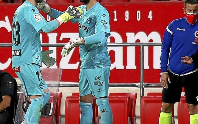 Pacheco sustituye a Sivera en el choque entre el Sevilla y el Alavés del curso anterior. Foto: Área 11