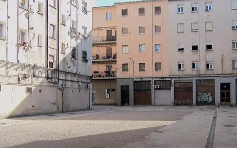 Plaza del Grupo Oscoz en la Rotxapea